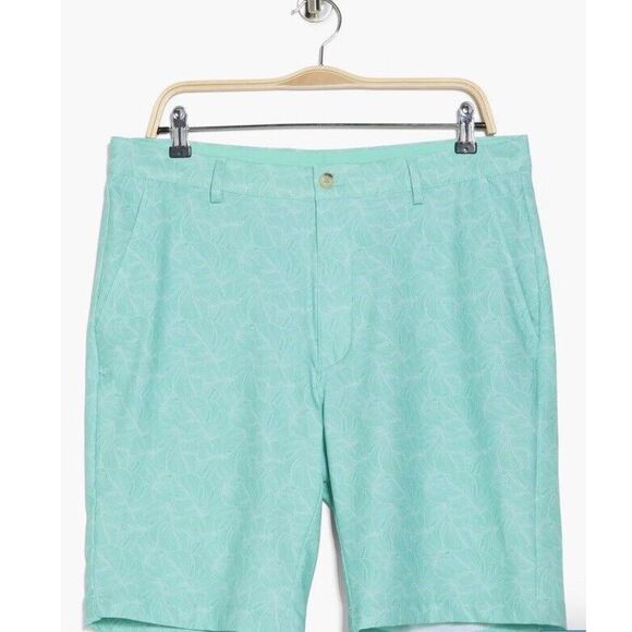 New $65 Greg Norman Men's Performance‎ Shorts Palm Leaves Mint Green Size 36 - Picture 1 of 7